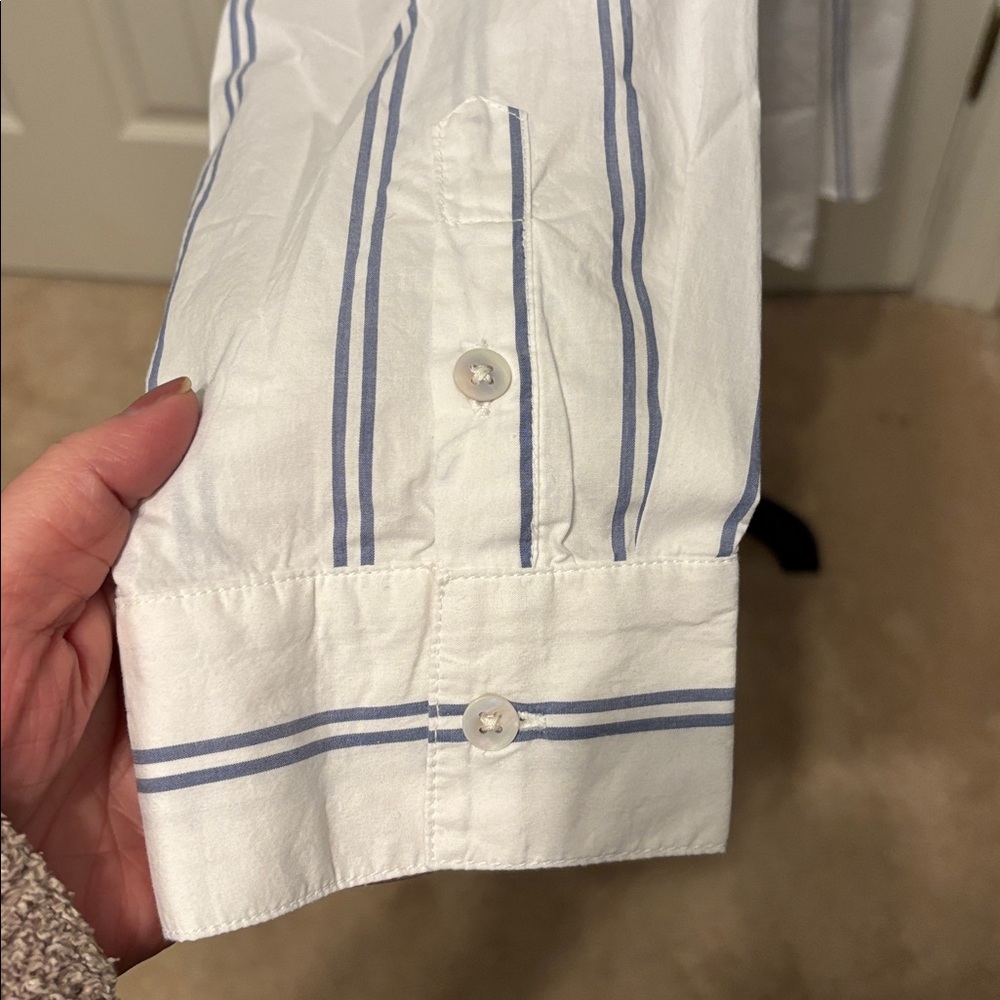 Aerie Good Day Button Down Shirt - Picture 6 of 11